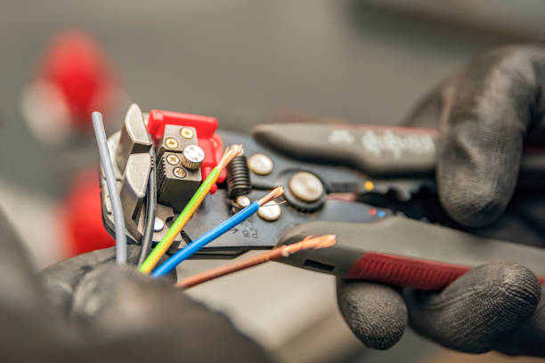 Best Electrician Near Me  in Riverview, MO